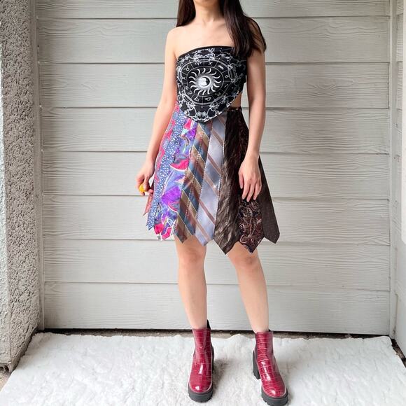 100% Silk Handmade Ties Skirt SKU 06181 - Picture 8 of 16